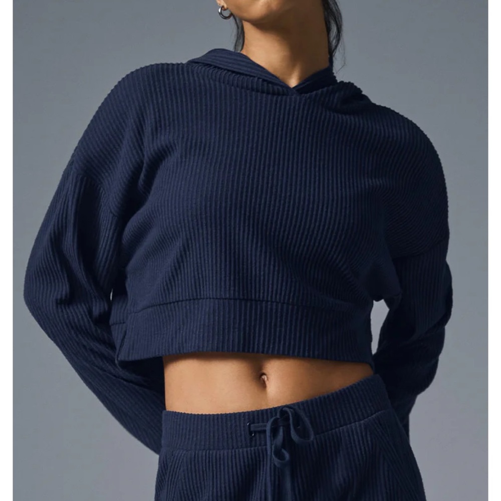 Alo yoga muse hoodie medium navy blue ribbed